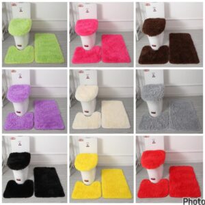 Fluffy washroom mat set